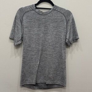 lululemon athletica Heathered Gray Men's Tee